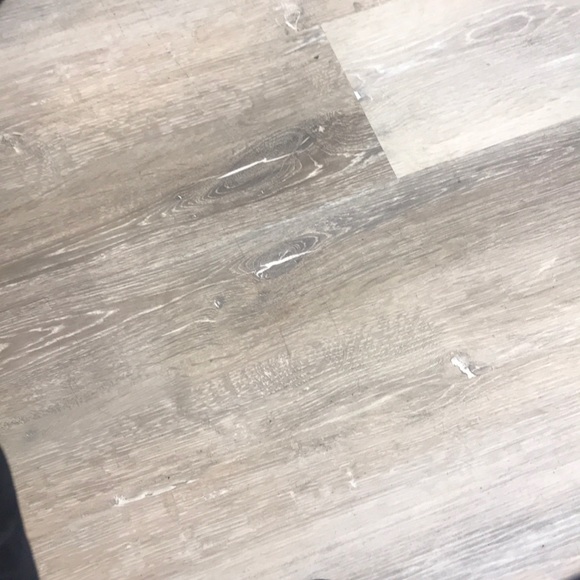 Meet your Posher, Carolyn - Picture 1 of 1